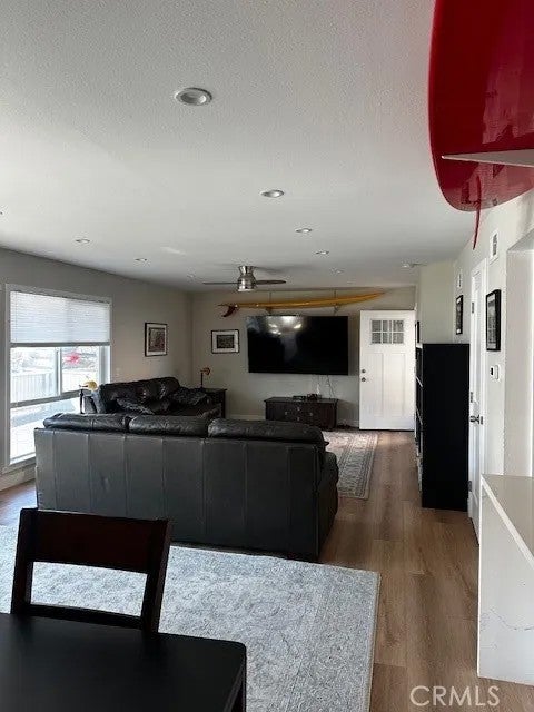 4704 Seashore Drive