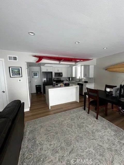 4704 Seashore Drive