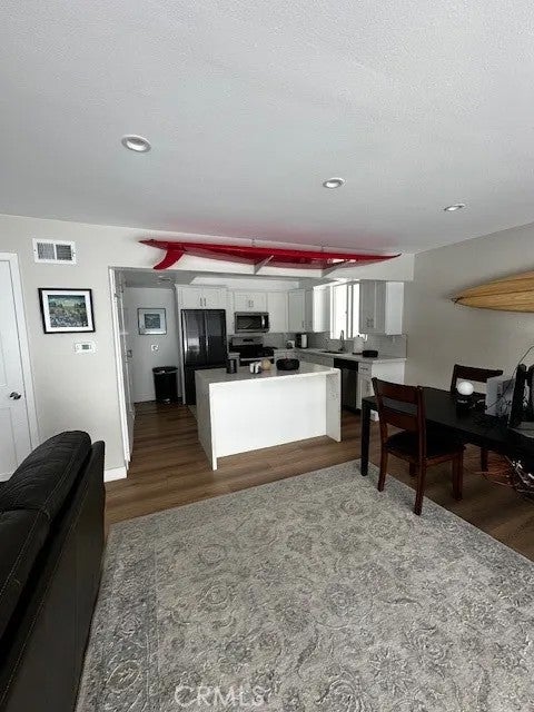 4704 Seashore Drive