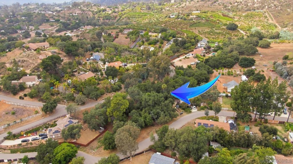 Photo of 00 Greystone Ave, Escondido, CA 92026 (MLS # 260012089)