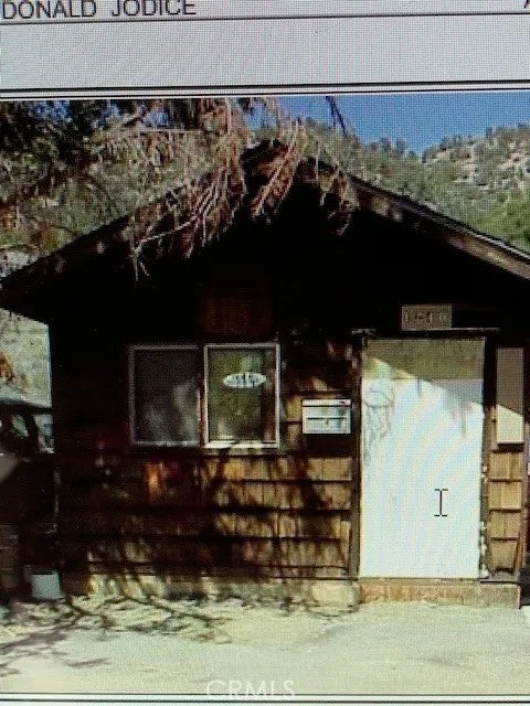 1202 N Hwy 2