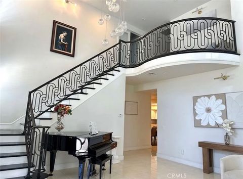 646 S Courson Drive Anaheim CA 92804