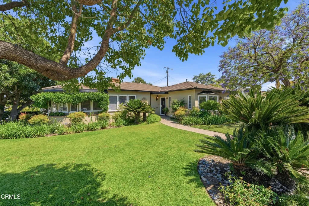 958 Hugo Reid Drive