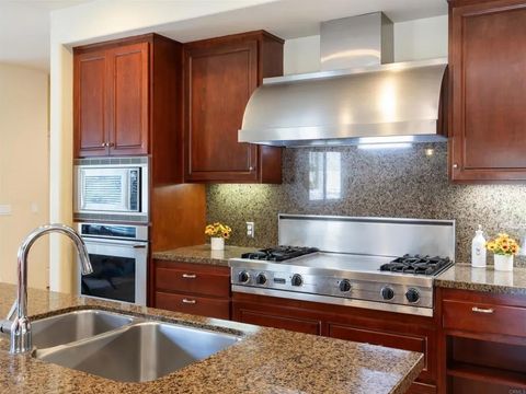 Tiny photo for 2535 San Clemente Avenue, Vista, CA 92084 (MLS # NDP2510297)