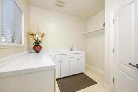 Tiny photo for 2535 San Clemente Avenue, Vista, CA 92084 (MLS # NDP2510297)