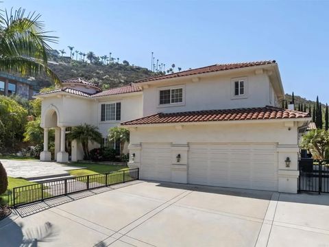 Tiny photo for 2535 San Clemente Avenue, Vista, CA 92084 (MLS # NDP2510297)