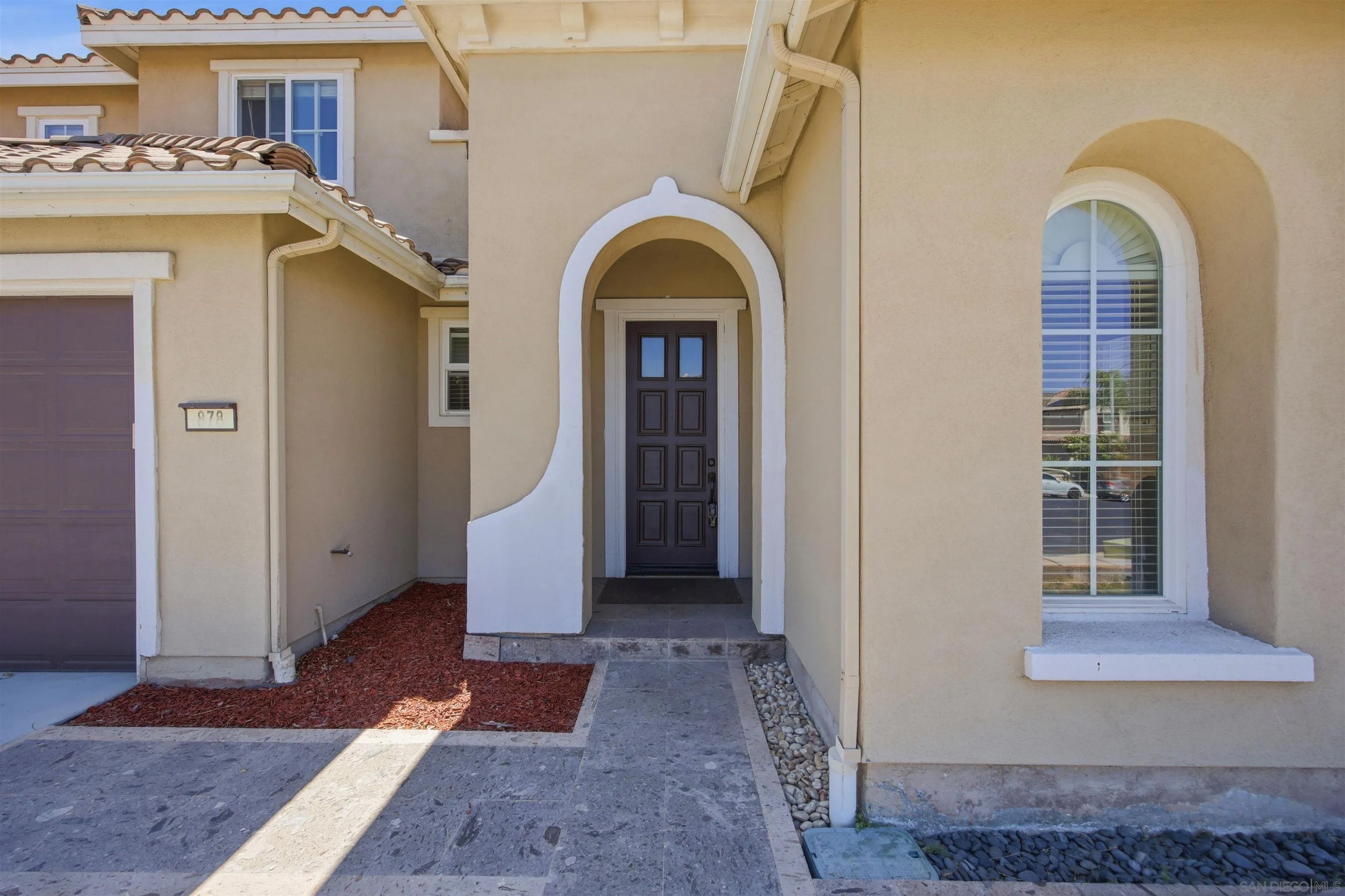 878 Sunset Ridge Pl