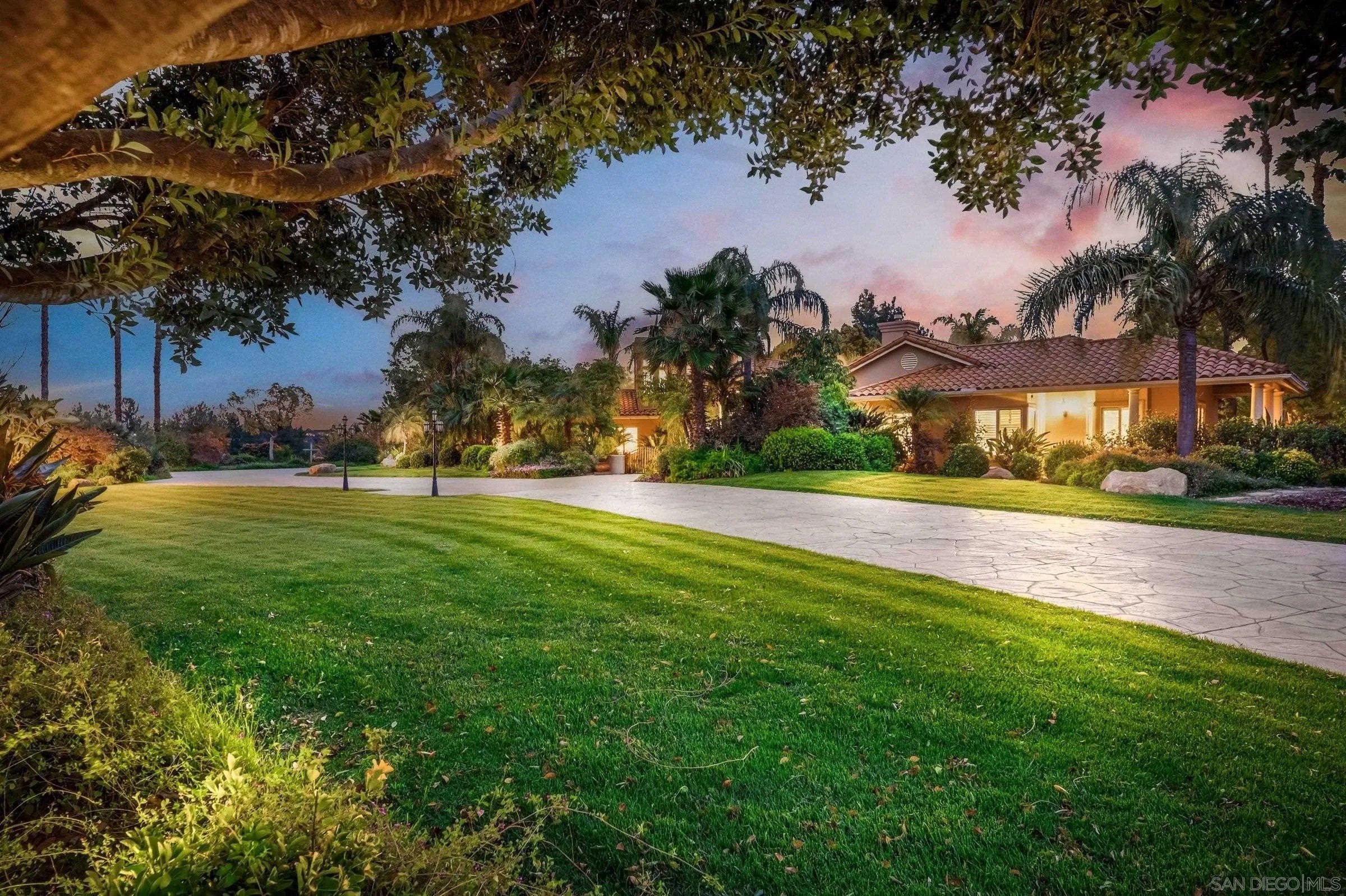 25367 Rancho Barona Rd
