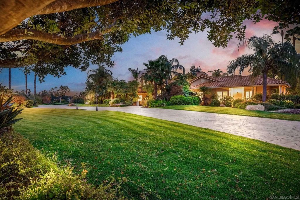 Photo of 25367 Rancho Barona Rd, Ramona, CA 92065 (MLS # 260005282)