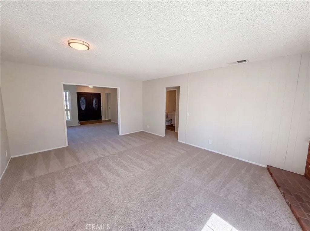 648 Brentwood