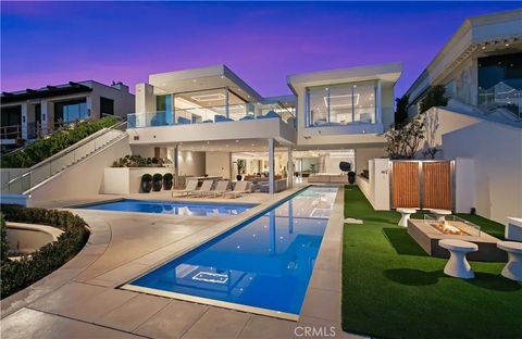 1119 Dolphin Corona Del Mar CA 92625