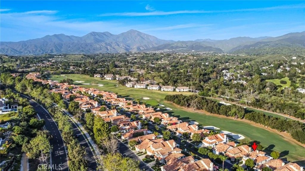 Photo of 102 Via Candelaria, Coto De Caza, CA 92679 (MLS # OC26043679)