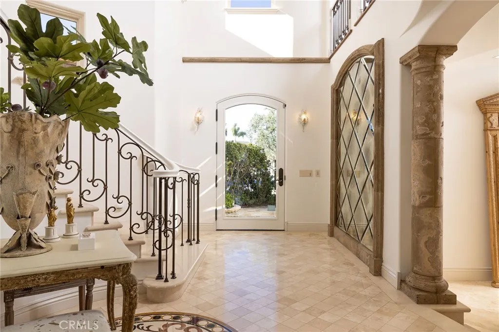 16111 Santa Barbara Lane