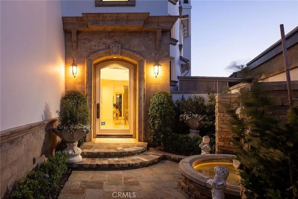 Photo of 16111 Santa Barbara Lane, Huntington Beach, CA 92649 (MLS # OC26051094)