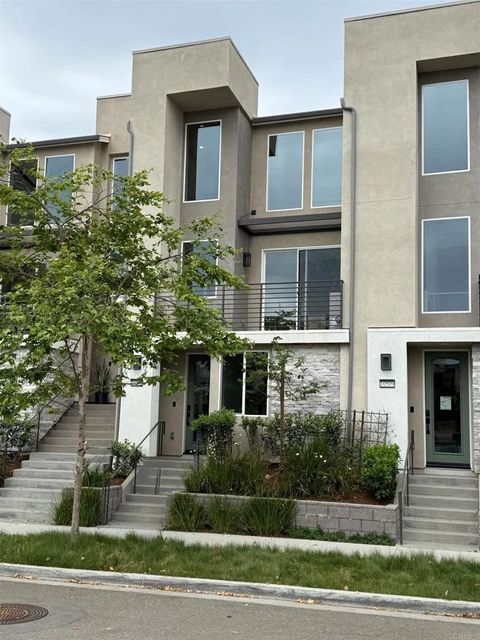 Photo of 10507 Coupland Way, Mira Mesa, CA 92126 (MLS # NDP2603209)