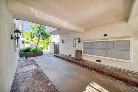 Tiny photo for 18601 Collins Street #D17, Tarzana, CA 91356 (MLS # SR25243162)