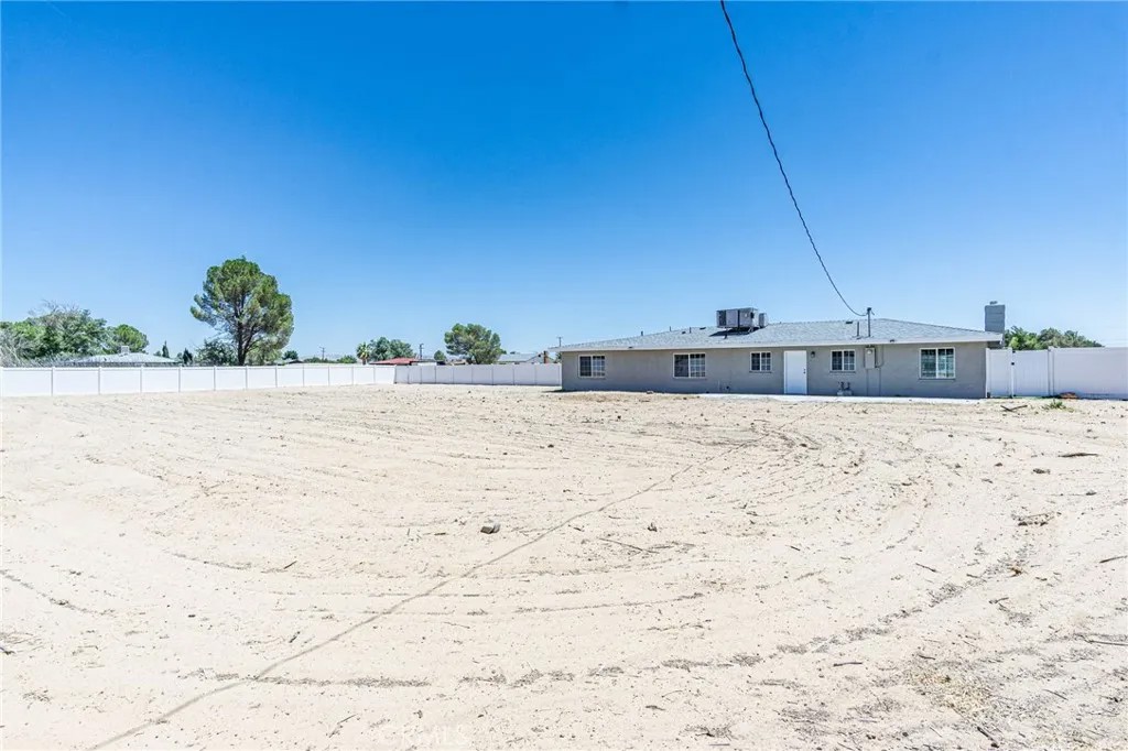 16621 Glendower