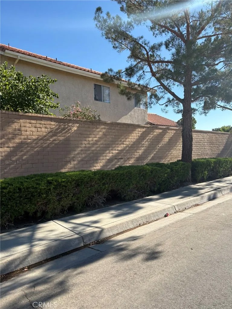 3309 Fairfield Avenue