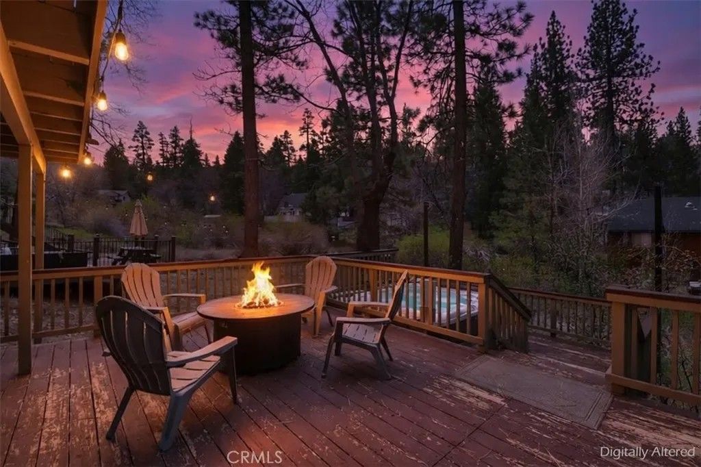 Photo of 43335 Bow Canyon, Big Bear Lake, CA 92315 (MLS # IG26073306)