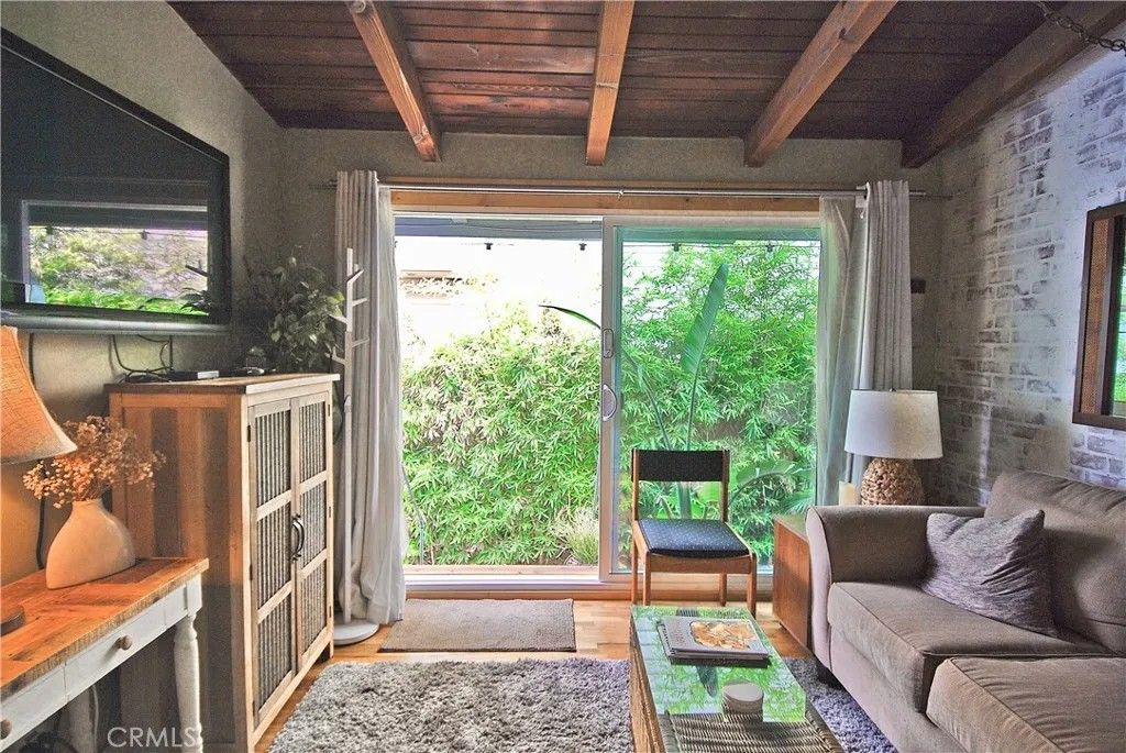 Photo of 545 1st Street #B, Manhattan Beach, CA 90266 (MLS # SB26075927)