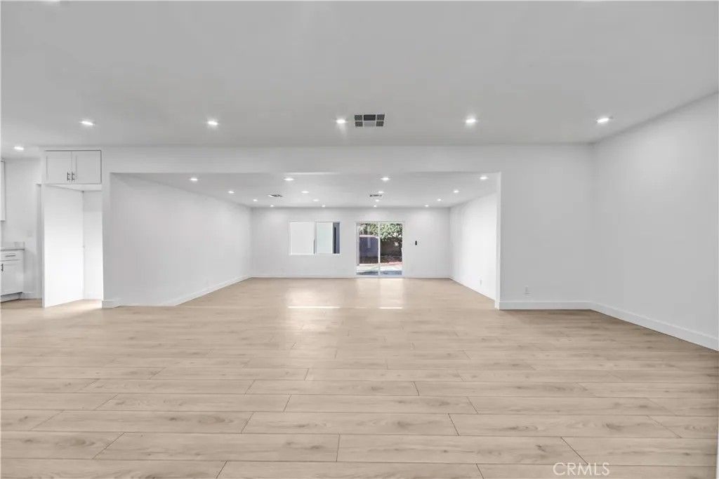 Photo of 14857 Tuba St, Mission Hills (san Fernando), CA 91345 (MLS # GD26060214)