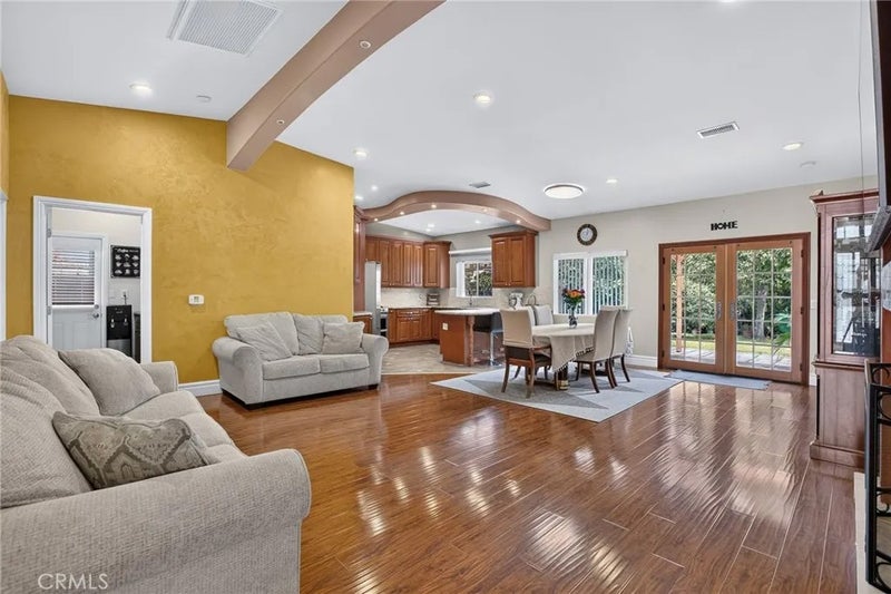 15733 Walbrook