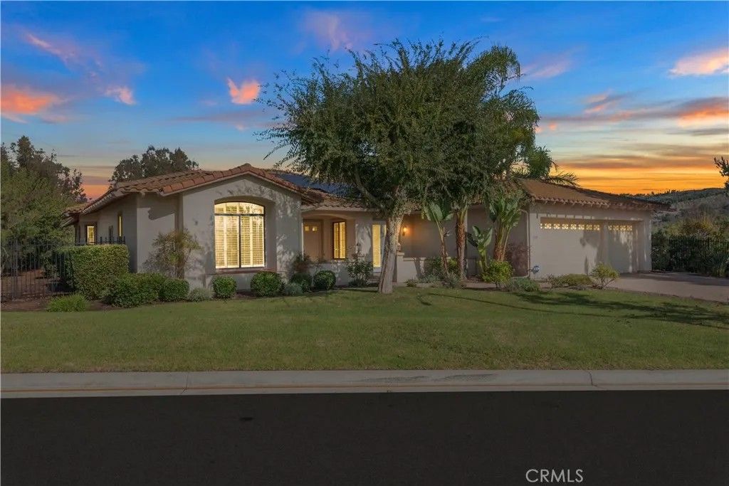 Photo of 3170 Larkwood Court, Fallbrook, CA 92028 (MLS # SW25263227)