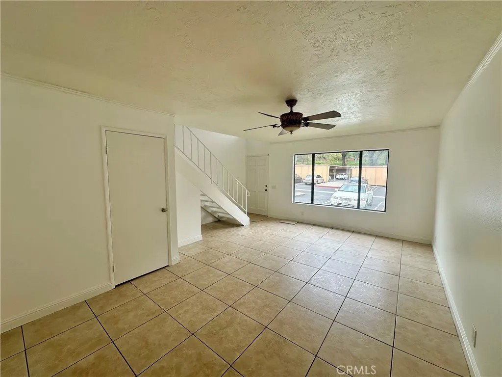 25885 Trabuco 304