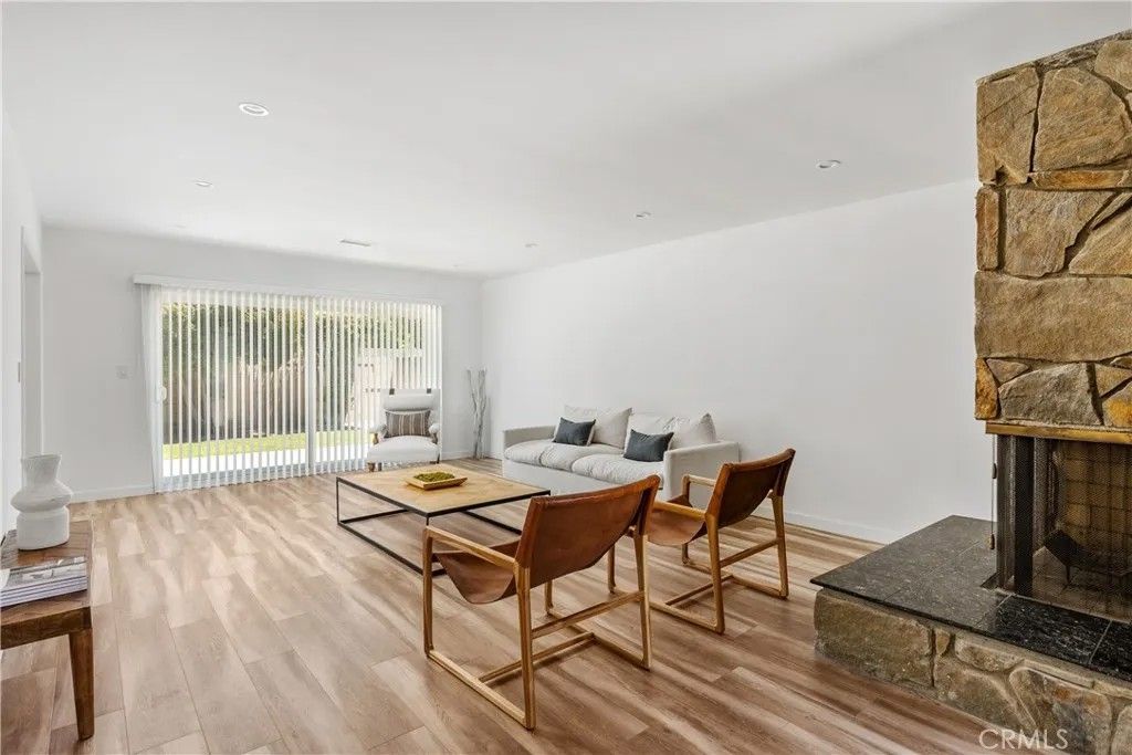 Photo of 16618 Wilton Place, Torrance, CA 90504 (MLS # SB26027445)