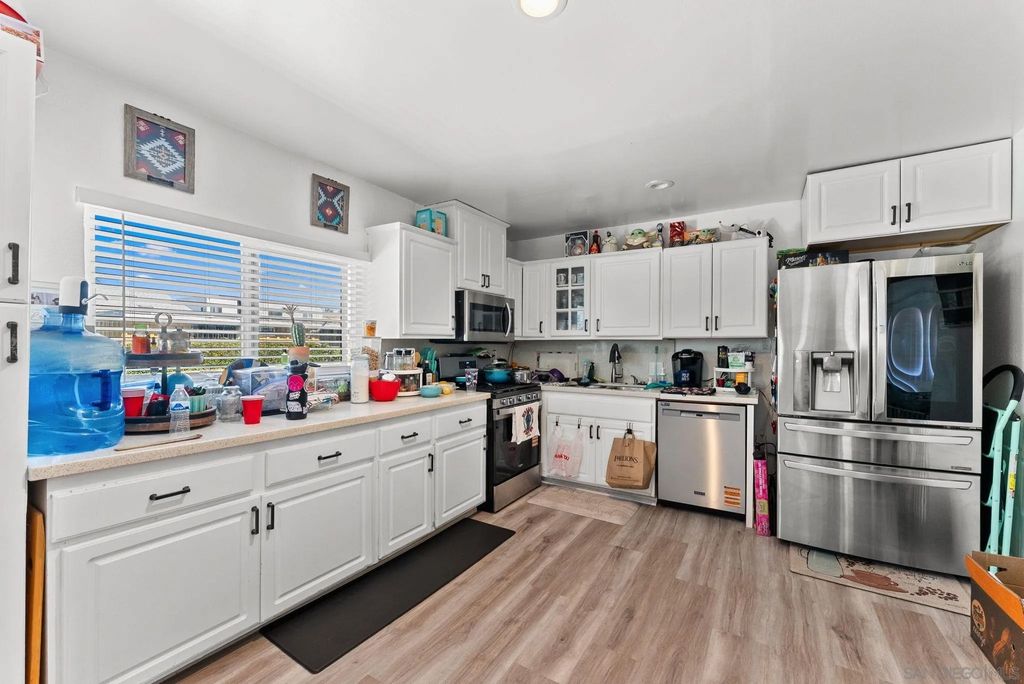 Photo of 829 11th St, Imperial Beach, CA 91932 (MLS # 250045968)