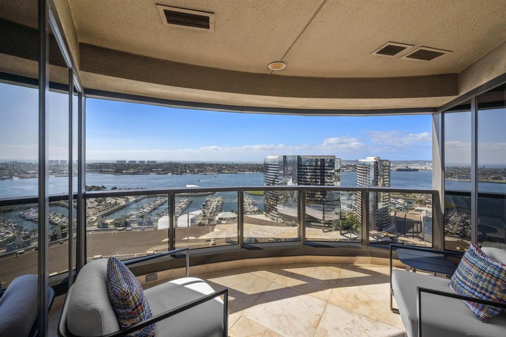 Photo of 100 Harbor Drive #2805, San Diego, CA 92101 (MLS # 260003999)
