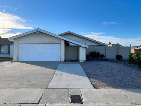 8422 Menkar San Diego CA 92126