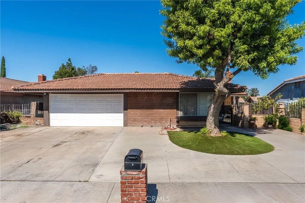 Photo of 12945 Gorham ST, Moreno Valley, CA 92553 (MLS # CV26144023)