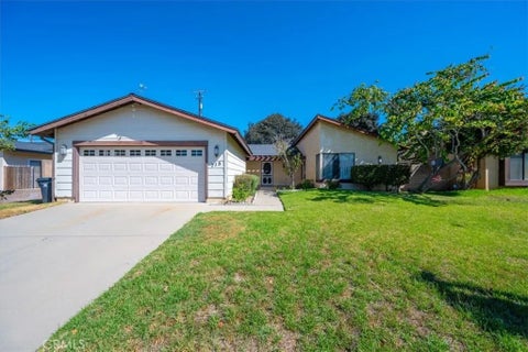 Photo of 715 Vickie Avenue, Santa Maria, CA 93454 (MLS # PI26118379)