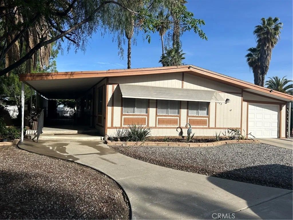 Photo of 680 Camino Real Cir, Hemet, CA 92543 (MLS # SW26057075)