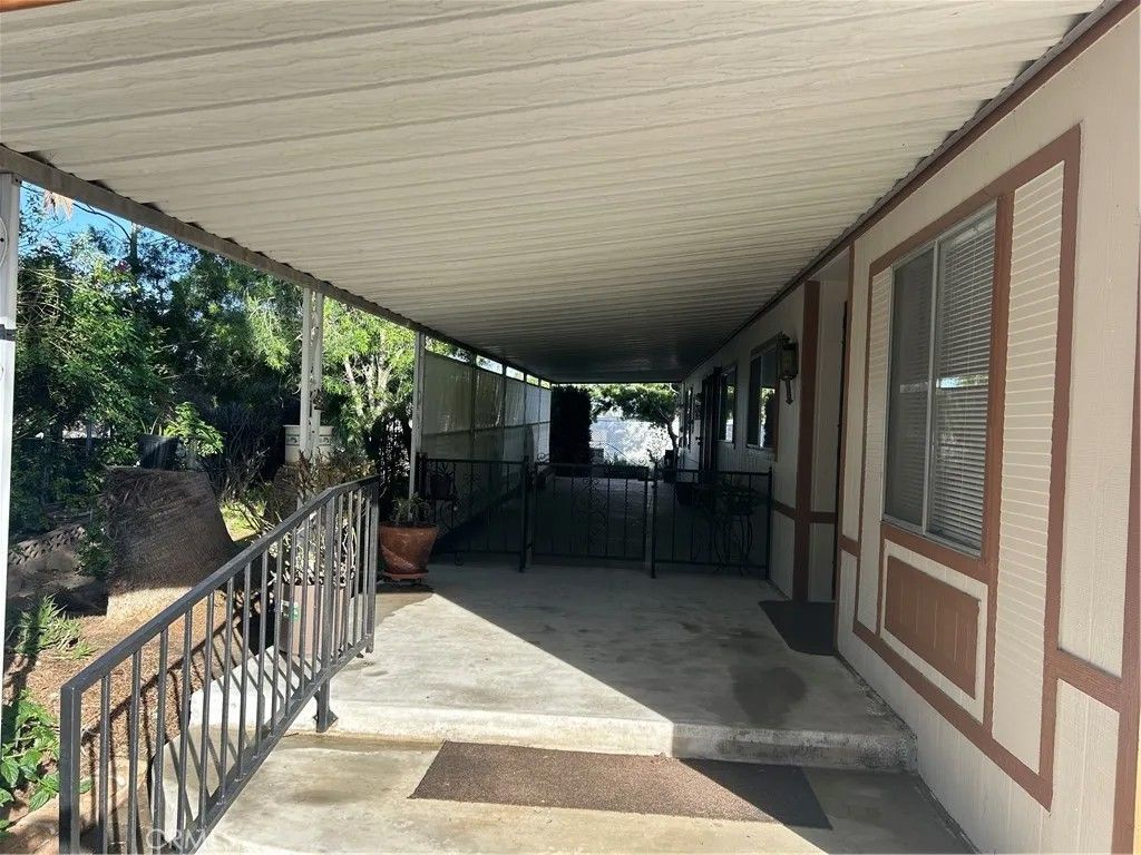 Photo of 680 Camino Real Cir, Hemet, CA 92543 (MLS # SW26057075)