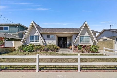 Photo of 2237 W 230th Pl, Torrance, CA 90501 (MLS # WS26056179)