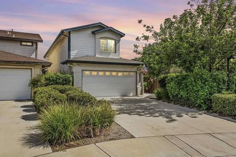 Photo of 1308 Oak Village Drive, Ramona, CA 92065 (MLS # NDP2509297) Photo of 1308 Oak Village Drive, Ramona, CA 92065 (MLS # NDP2509297)