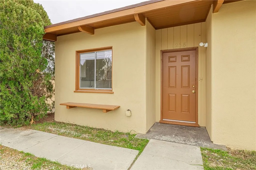 1238 W Avenue H15