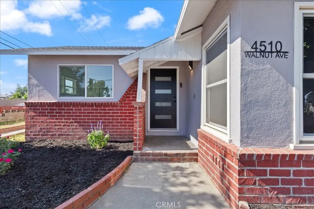 4510 Walnut