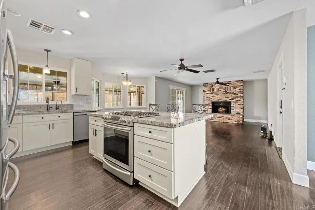 Photo of 73853 Playa Vista Drive, 29 Palms, CA 92277 (MLS # PTP2600972)