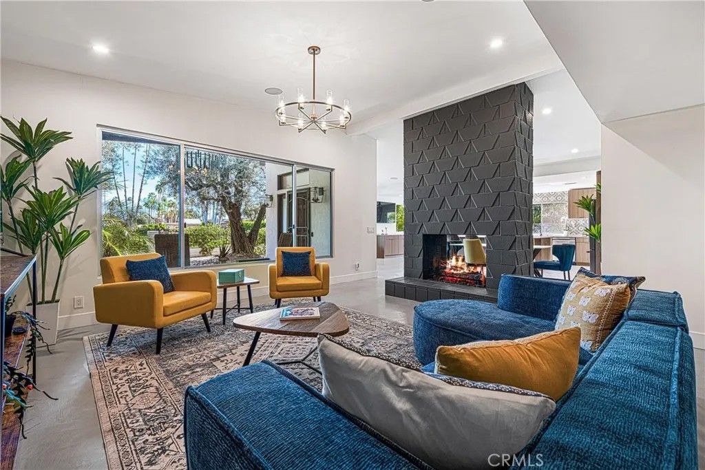 Photo of 5155 E Bobolink Ln, Palm Springs, CA 92264 (MLS # BB26039227)