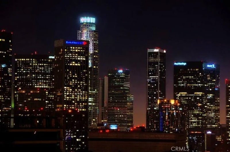 645 W 9th Street 436