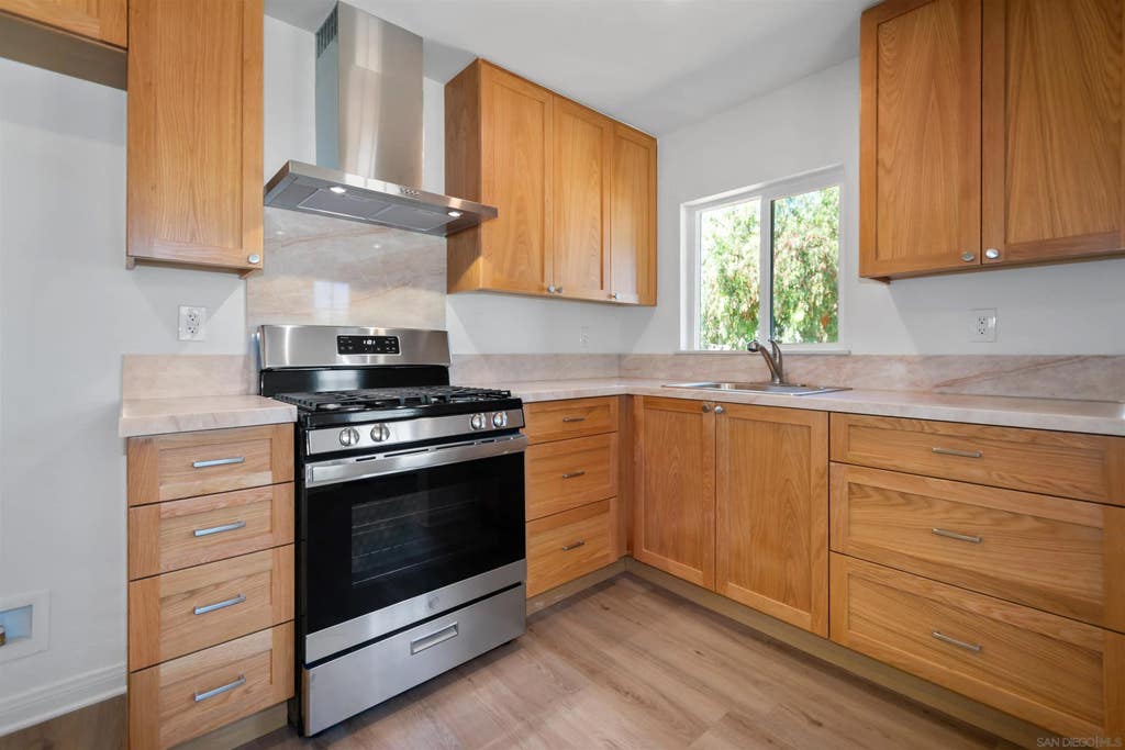 Photo of 1927 Victory, Vista, CA 92084 (MLS # 260018964)