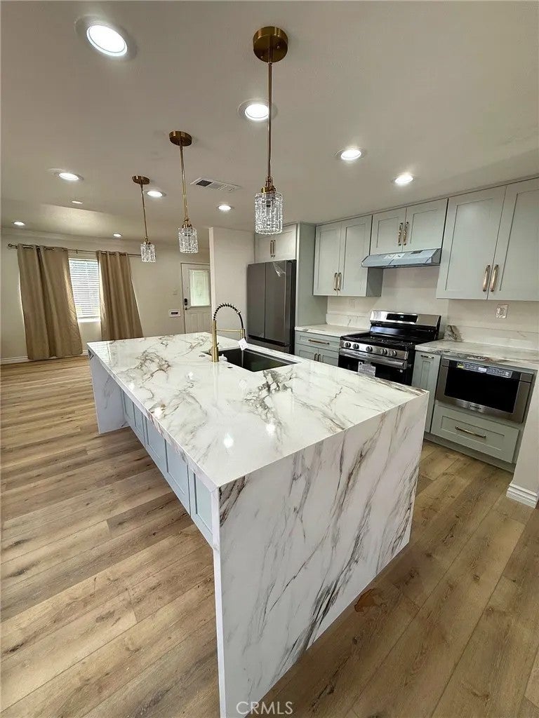 417 N Vernon