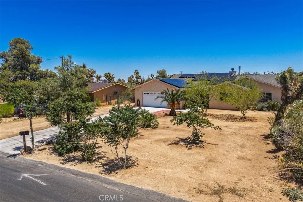 7469 Warren Vista