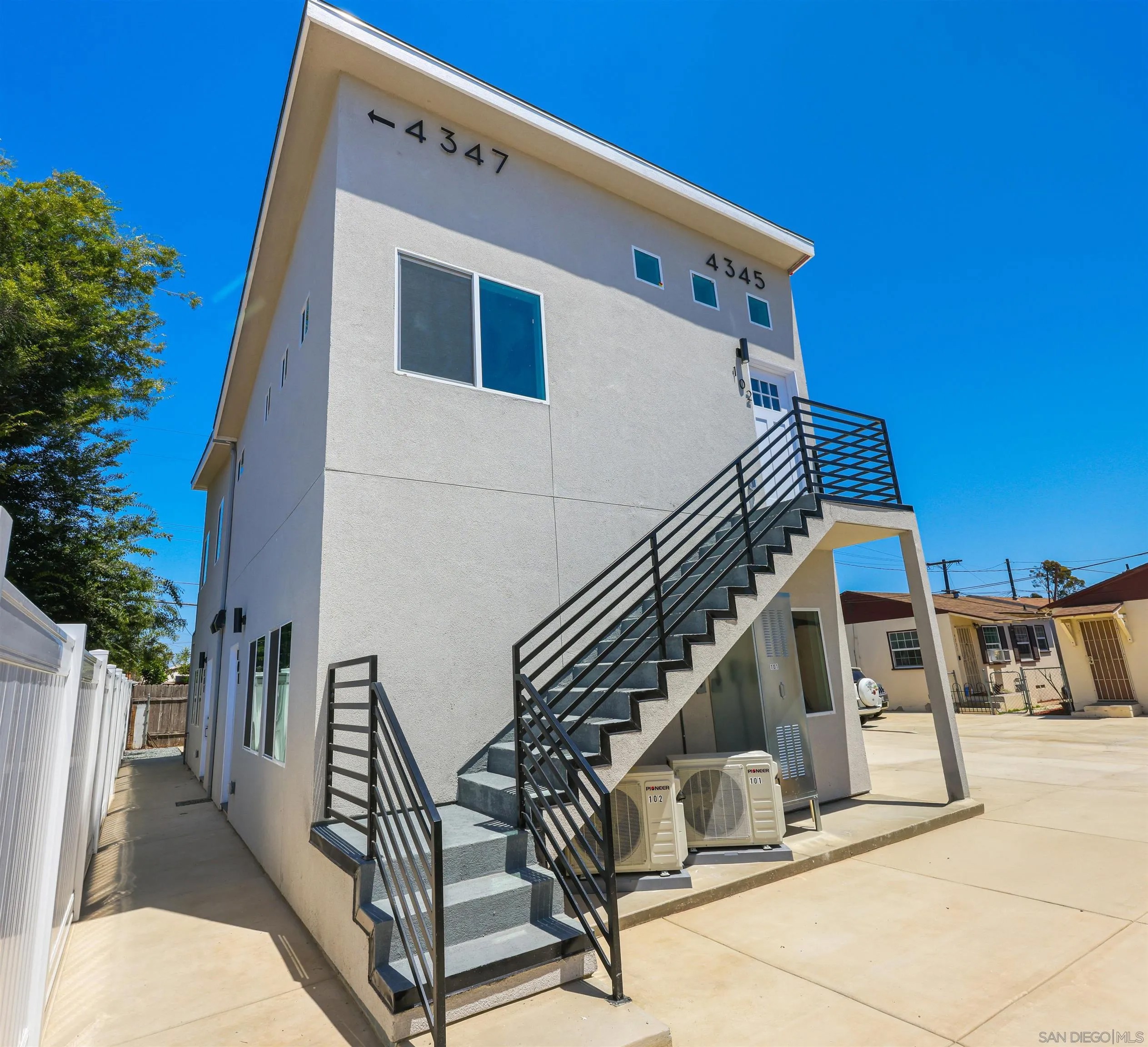 4343 Bancroft Street