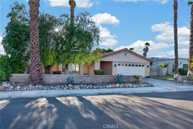 27055 Avenida Quintana