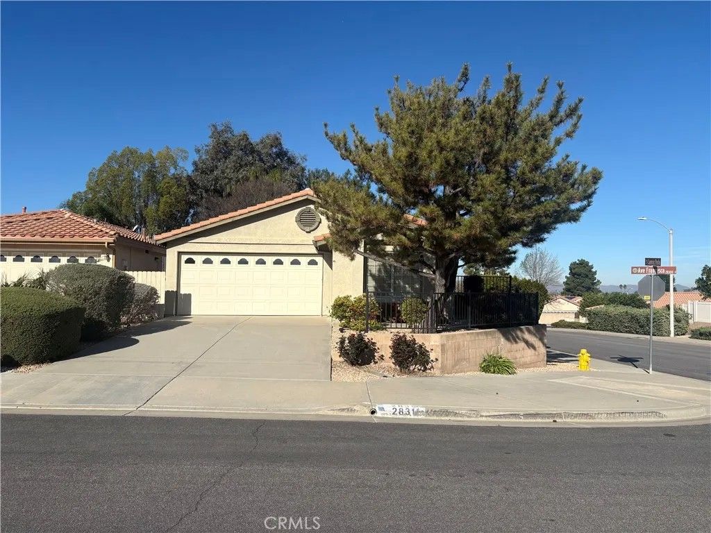 Photo of 28311 Avenida Francesca, Menifee, CA 92585 (MLS # SW26041597)