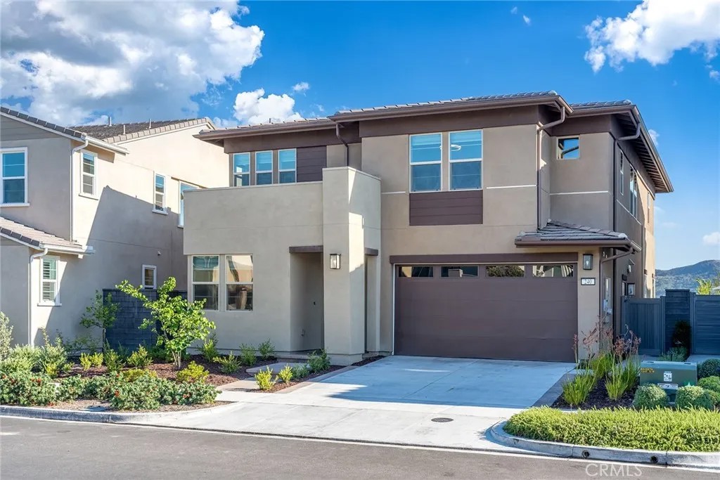 240 Autumn Way